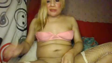 Snapshot of chelsea02tranny chatting on December 21, 3:13 am chelsea02tranny online show from December 21, 3:13 am