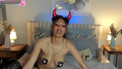 Chelseaquinn online show from October 10, 6:56 am