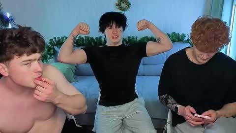 LUCASRYANPVT IS OPEN online show from November 27, 11:23 am