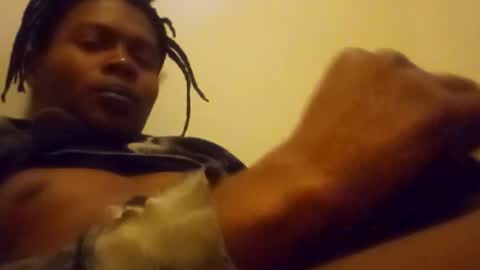 Snapshot of chemicalx_ chatting on February 18, 12:01 pm ChemicalX online show from February 18, 12:01 pm