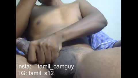 Snapshot of chennai_paiyan_24 chatting on July 4, 11:22 pm eniyavan online show from July 4, 11:22 pm