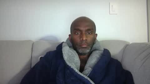 chenthu1979 online show from May 2, 10:53 am
