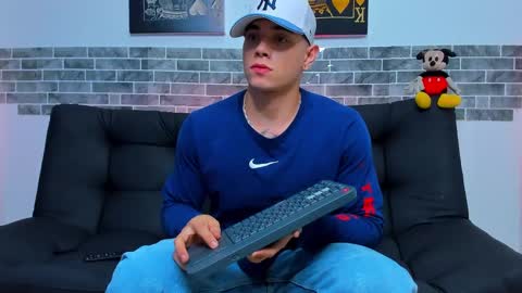 chepe vause online show from January 4, 6:30 am