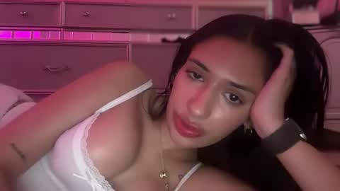 cherliecarmen online show from January 29, 10:43 pm