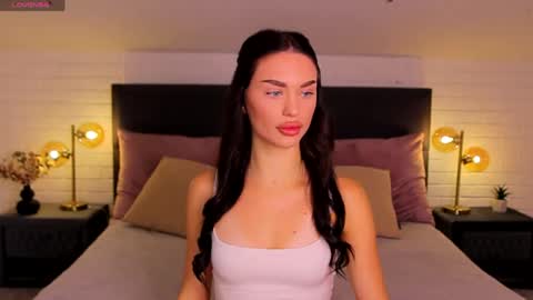 Cherry  Kiss online show from April 14, 7:36 am