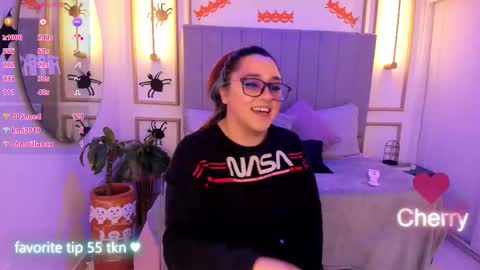 cherry_blushh online show from October 11, 8:51 pm