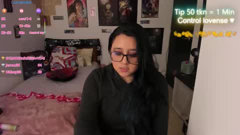 cherry_blushh online show from February 12, 9:21 pm