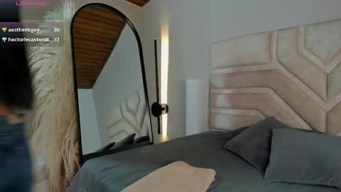 cherry_bunnyx online show from February 11, 4:50 am