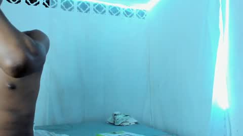 Snapshot of cherry_chocolate chatting on June 11, 12:32 am hot cherry and tasty chocolate online show from June 11, 12:32 am