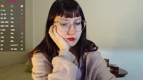 Cheryl online show from December 10, 3:22 pm