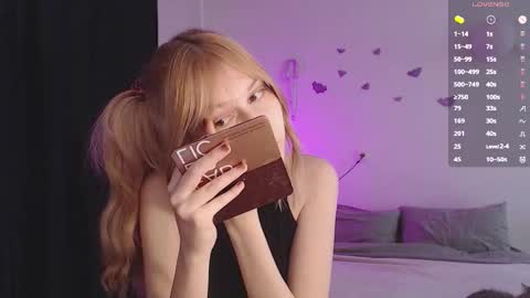 Cheryl online show from February 19, 11:39 am