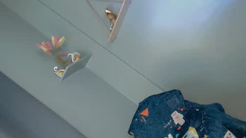 blaire online show from March 10, 4:28 am