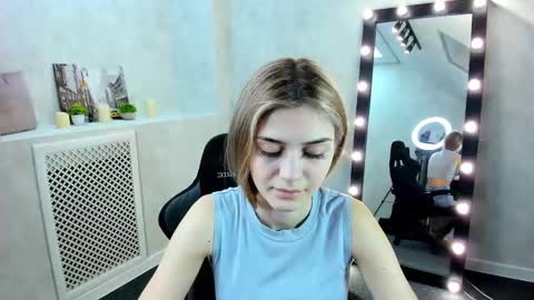 cherry_pr1ce online show from December 5, 12:52 am