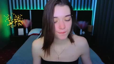 Snapshot of cherry_wipe chatting on May 15, 1:07 pm Cherry Wipe online show from May 15, 1:07 pm