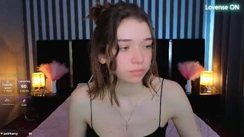 Snapshot of cherry_wipe chatting on July 27, 1:07 pm Cherry Wipe online show from July 27, 1:07 pm