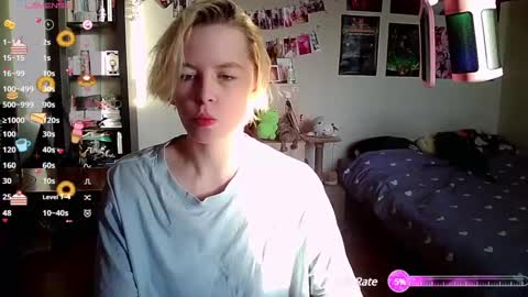 cherrybaby_0 online show from December 20, 5:47 am