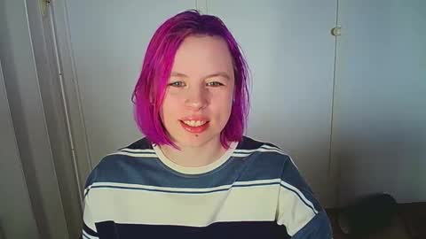 cherrybaby_0 online show from February 14, 7:49 am