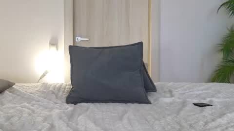 Snapshot of cherryblonde_ chatting on August 1, 8:13 am Alexa online show from August 1, 8:13 am