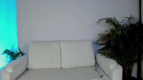 Snapshot of cherrybr_ chatting on February 17, 3:03 am Cherry Lady online show from February 17, 3:03 am