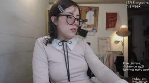 Sarah Prez online show from July 14, 1:19 am