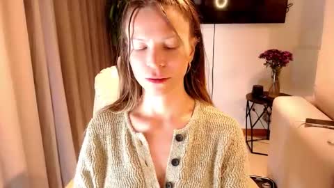 Anna online show from March 7, 8:22 am