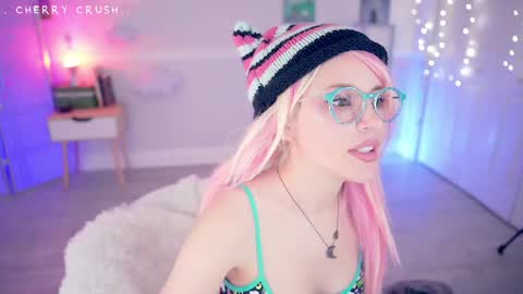 Snapshot of cherrycrush chatting on May 13, 7:00 pm Cherry Crush online show from May 13, 7:00 pm