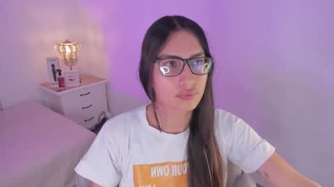 Cherry online show from November 14, 1:43 pm