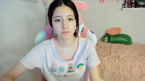 cherrycute666 online show from January 11, 4:38 am