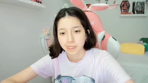 cherrycute666 online show from October 4, 10:41 pm