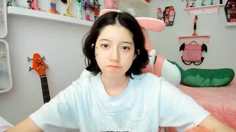 Snapshot of cherrymafer666 chatting on December 3, 10:52 pm cherrycute666 online show from December 3, 10:52 pm