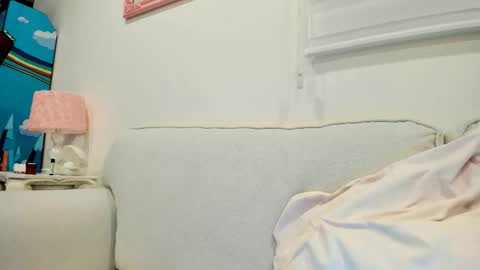 Snapshot of cherrymafer666 chatting on December 21, 1:46 am cherrycute666 online show from December 21, 1:46 am