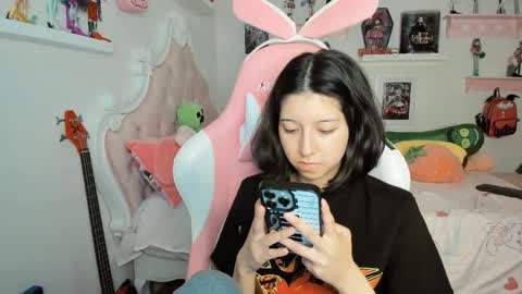 cherrycute666 online show from March 8, 12:30 am