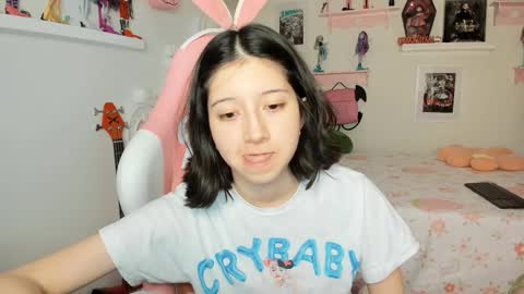 cherrycute666 online show from March 18, 4:04 am