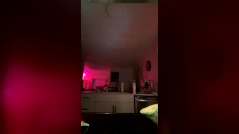Snapshot of cherrynovaxo chatting on July 7, 2:25 am cherrynovaxo online show from July 7, 2:25 am