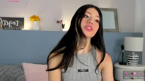 Snapshot of cheryelfox chatting on September 18, 8:33 pm cheryelfox online show from September 18, 8:33 pm
