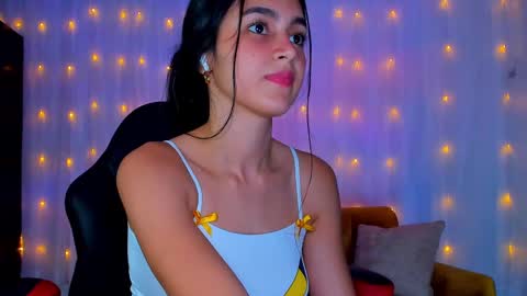 Snapshot of cherylbutler chatting on February 11, 2:14 am Cheryl online show from February 11, 2:14 am