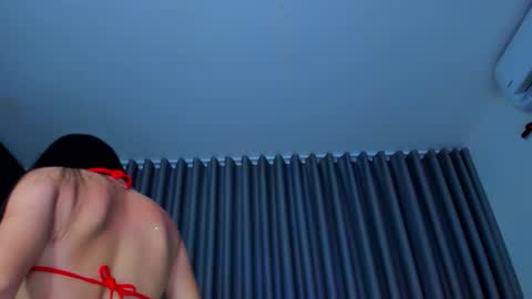 Cheryl online show from February 6, 8:23 pm