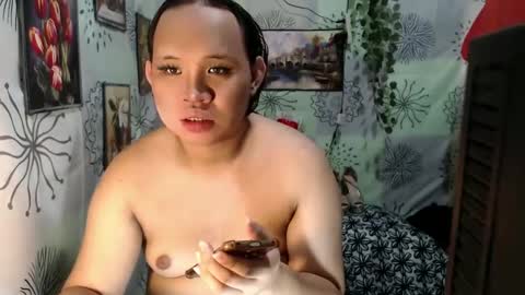 Snapshot of chescahotxxxl chatting on January 28, 10:02 am chescahotxxxl online show from January 28, 10:02 am