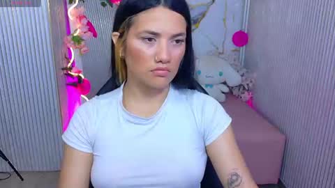 Snapshot of chiara_tay chatting on June 30, 7:04 pm Chiara online show from June 30, 7:04 pm