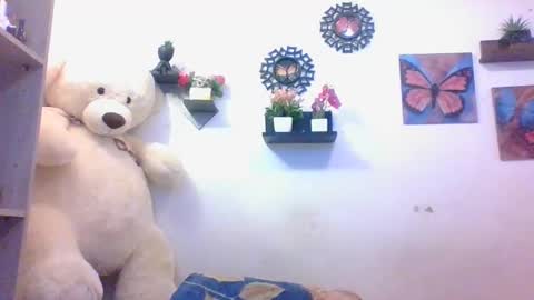 Snapshot of chiarafioree chatting on October 3, 8:28 pm ChiaraFioree online show from October 3, 8:28 pm