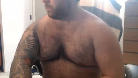 Snapshot of chicagoguy86 chatting on July 13, 3:20 am Chicagoguy86 aka Benny Cooper online show from July 13, 3:20 am