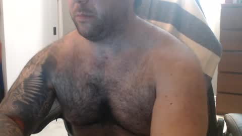 Snapshot of chicagoguy86 chatting on July 30, 3:38 am Chicagoguy86 aka Benny Cooper online show from July 30, 3:38 am