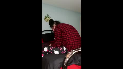 chichibird online show from February 20, 7:10 am