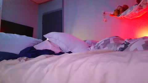 Amanda Chickens online show from January 17, 3:22 am