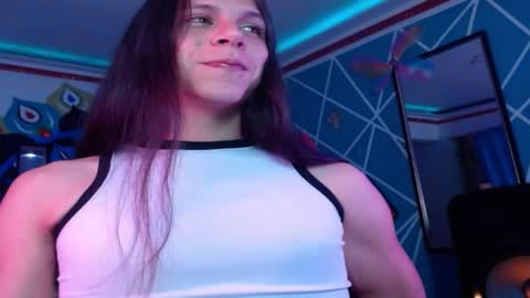 Snapshot of chico_explosivo chatting on June 7, 1:54 am chico_explosivo online show from June 7, 1:54 am
