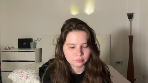 Snapshot of chiculya chatting on June 13, 9:57 pm chiculya online show from June 13, 9:57 pm