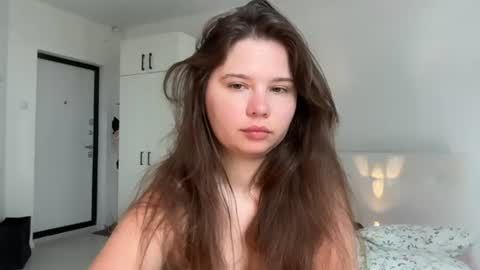 Snapshot of chiculya chatting on June 26, 7:35 am chiculya online show from June 26, 7:35 am