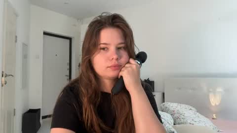 Snapshot of chiculya chatting on June 27, 9:25 am chiculya online show from June 27, 9:25 am
