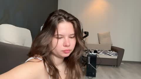 Snapshot of chiculya chatting on July 8, 9:47 am chiculya online show from July 8, 9:47 am