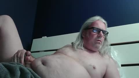 Snapshot of chiguitar chatting on November 4, 9:58 pm chiguitar online show from November 4, 9:58 pm